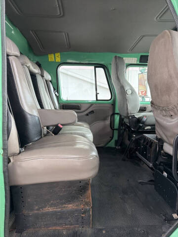 2002 International 4900