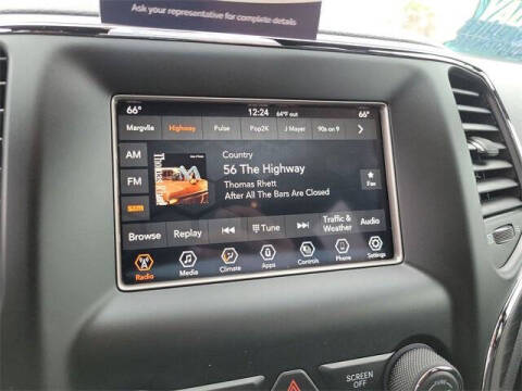 2021 Jeep Grand Cherokee Laredo E