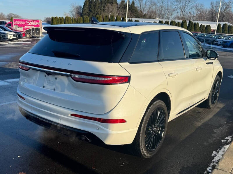 2023 Lincoln Corsair Standard