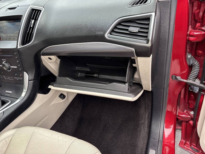 2016 Ford Edge Titanium