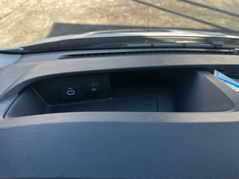 2025 Ford Transit 250