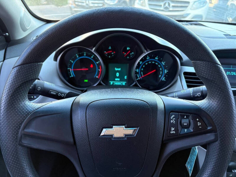 2011 Chevrolet Cruze LS