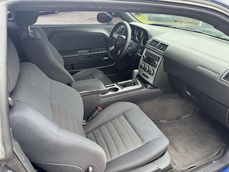 2010 Dodge Challenger SE