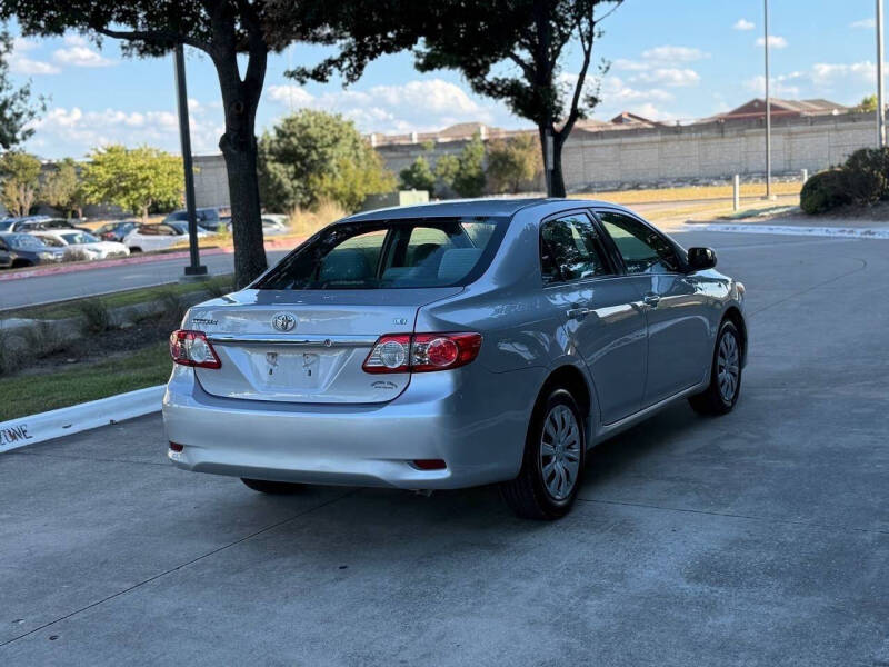 2013 Toyota Corolla LE