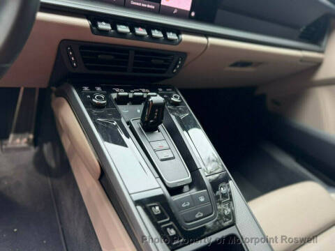 2025 Porsche 911 Carrera