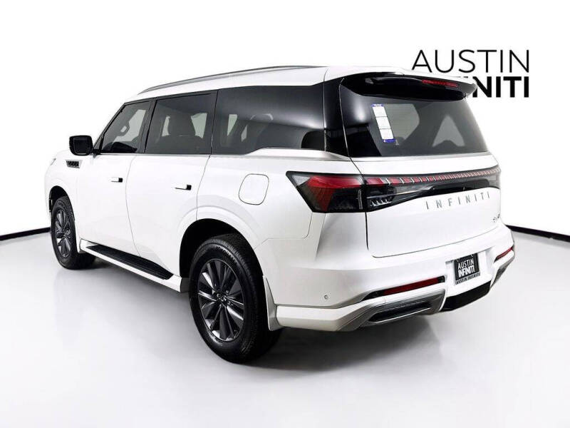 2026 Infiniti QX80 Pure