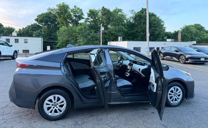 2016 Toyota Prius Two
