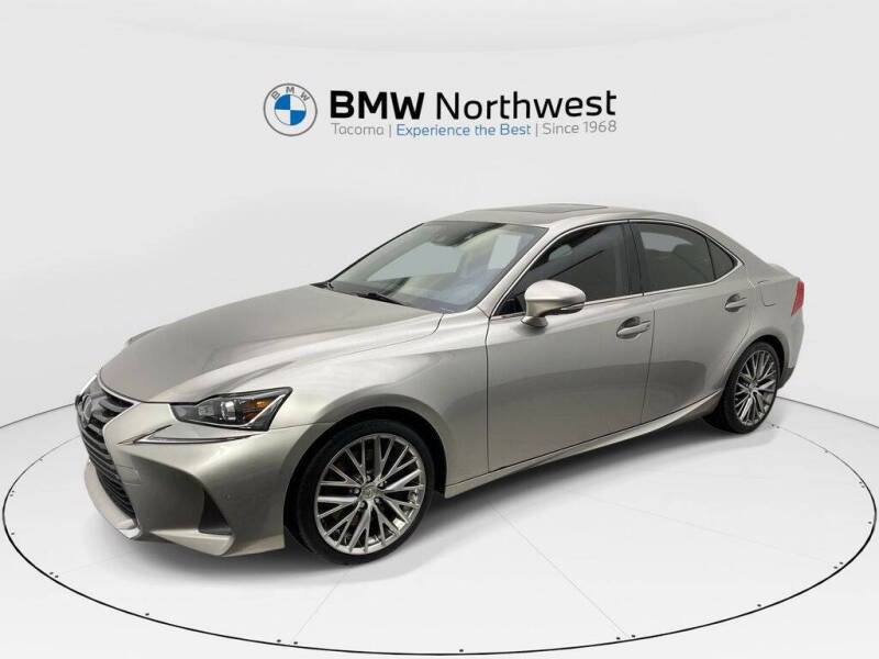 2017 Lexus IS 200t