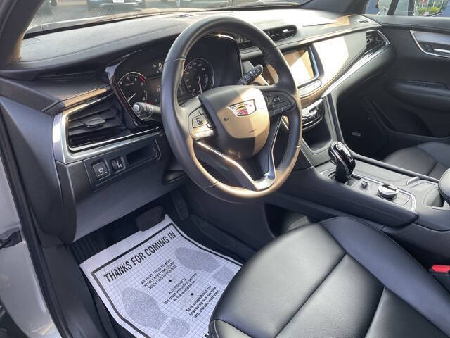 2023 Cadillac XT6 Luxury