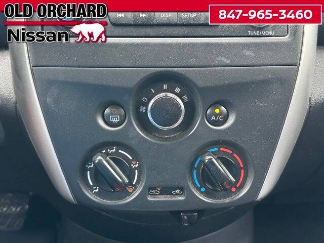 2016 Nissan Versa 1.6 SV