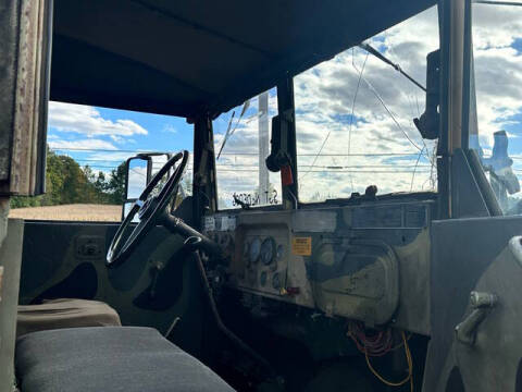 2000 AM General M35 A-2