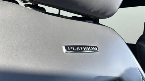 2022 Ford F-350 Super Duty Platinum