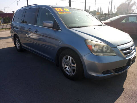 2007 Honda Odyssey for sale at COMMUNITY AUTO in Fresno CA