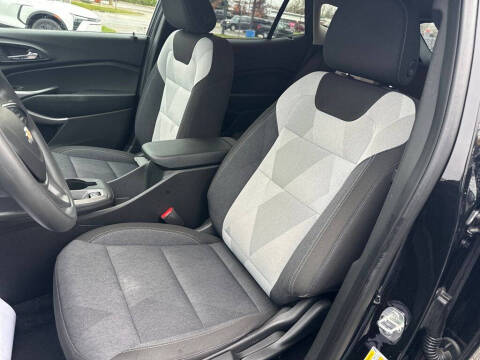 2024 Chevrolet Trax LS