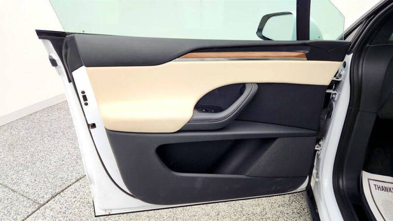 2022 Tesla Model X