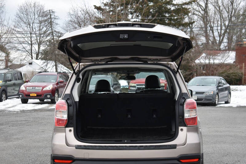 2016 Subaru Forester 2.5i Limited