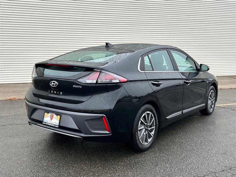 2020 Hyundai IONIQ Limited photo 3