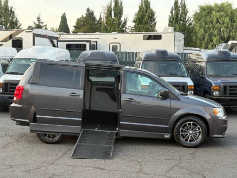 2015 Dodge Grand Caravan SXT Plus