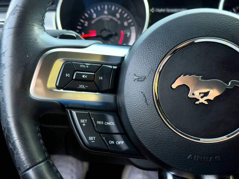 2018 Ford Mustang
