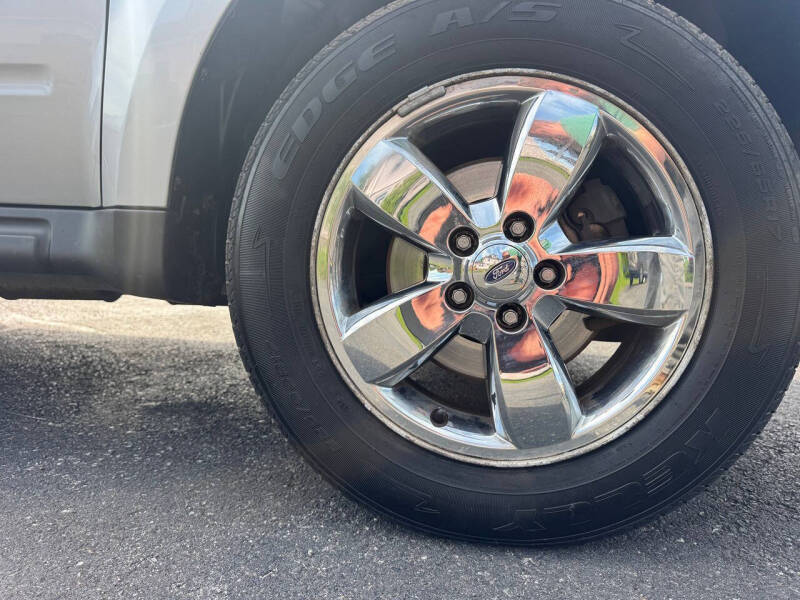 2010 Ford Escape XLT