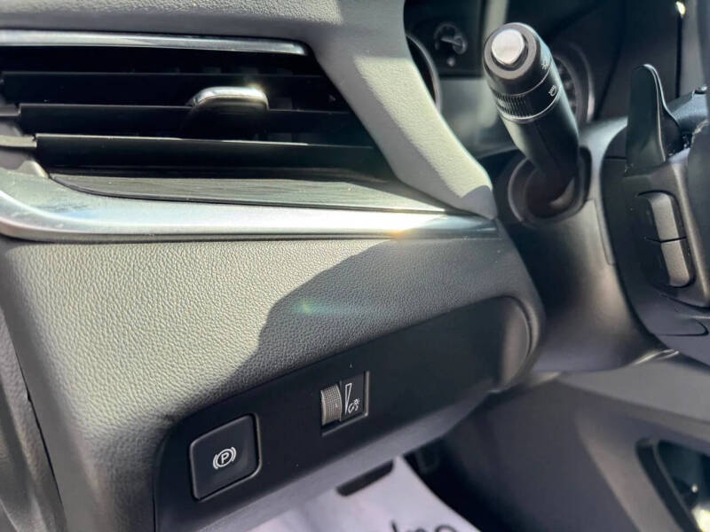 2022 Buick Enclave Essence