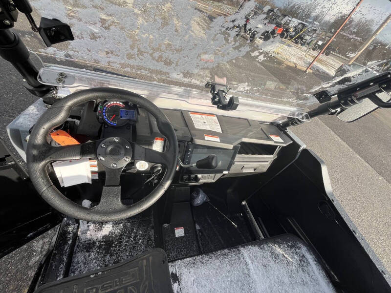 2025 Massimo T-BOSS 560