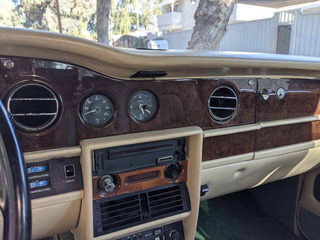 1977 Rolls-Royce Silver Shadow