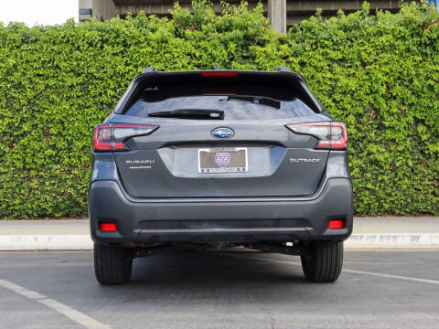 2023 Subaru Outback Premium