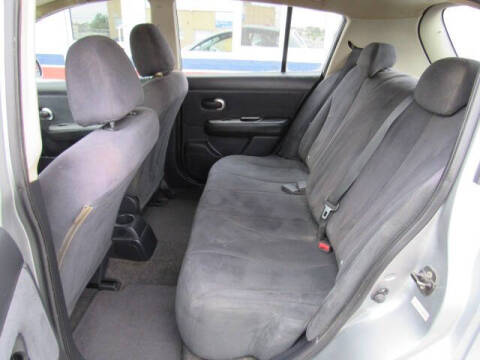 2007 Nissan Versa 1.8 S