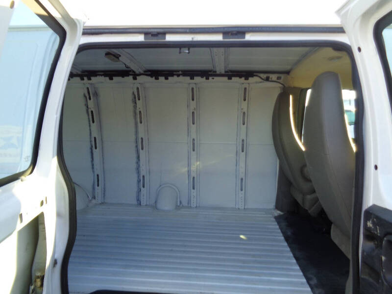 2015 Chevrolet Express 2500