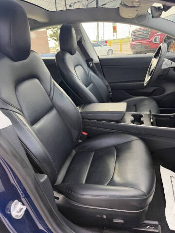 2019 Tesla Model 3 Mid Range