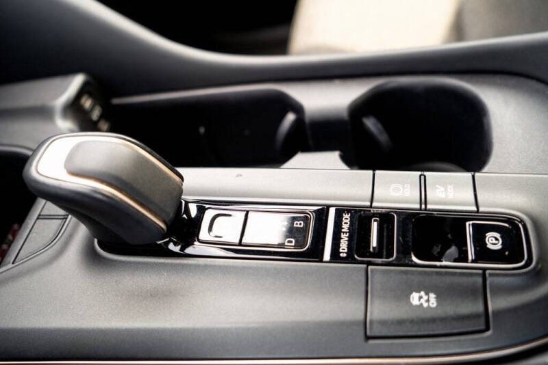 2023 Toyota Crown XLE