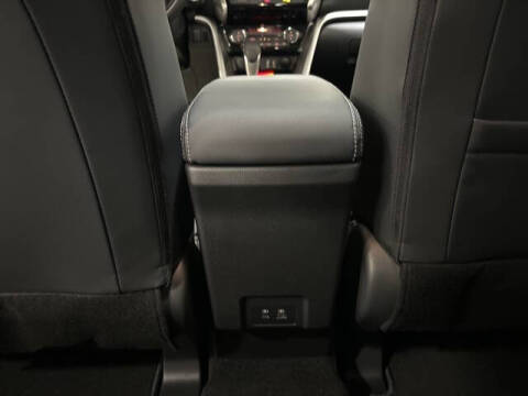 2025 Mitsubishi Eclipse Cross SE