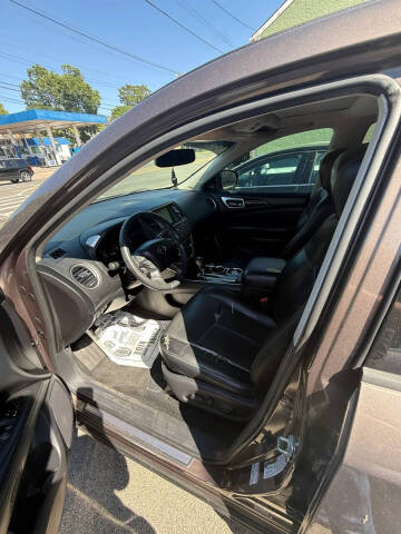 2015 Nissan Pathfinder Platinum