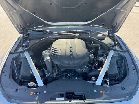2023 Genesis G70
