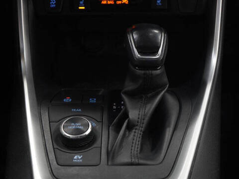 2019 Toyota RAV4 Hybrid XLE