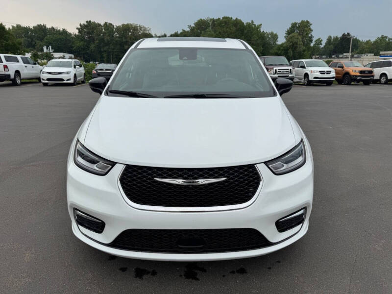 2026 Chrysler Pacifica Limited