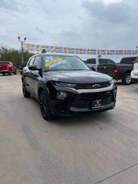 2021 Chevrolet TrailBlazer for sale at A & V MOTORS in Hidalgo TX