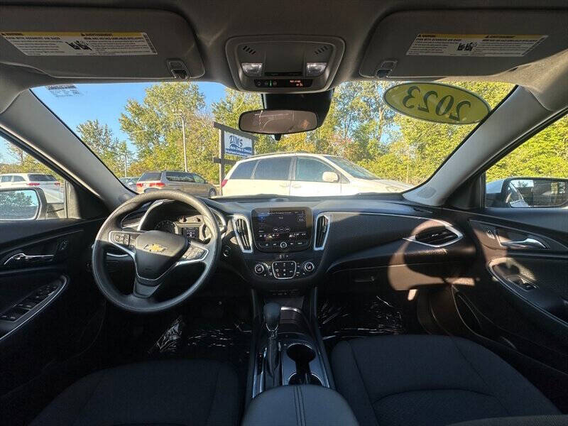 2023 Chevrolet Malibu LT