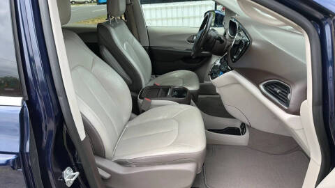 2017 Chrysler Pacifica