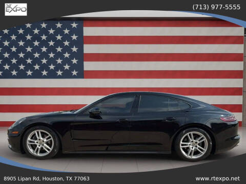 2017 Porsche Panamera