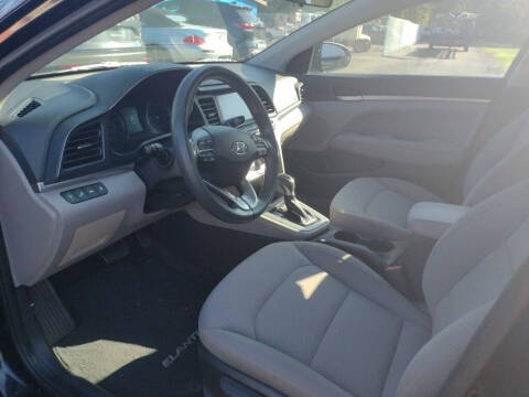 2019 Hyundai Elantra SEL