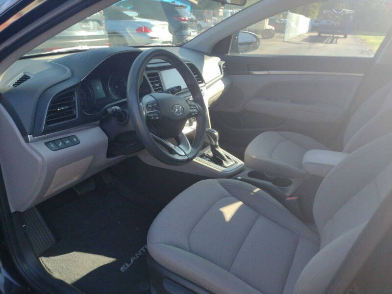 2019 Hyundai Elantra SEL