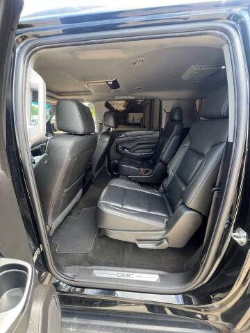 2017 GMC Yukon XL SLT