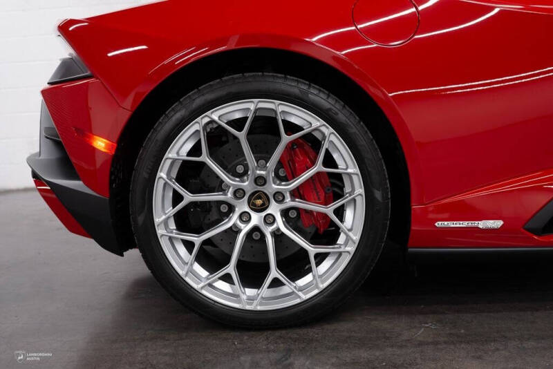 2023 Lamborghini Huracan EVO Spyder