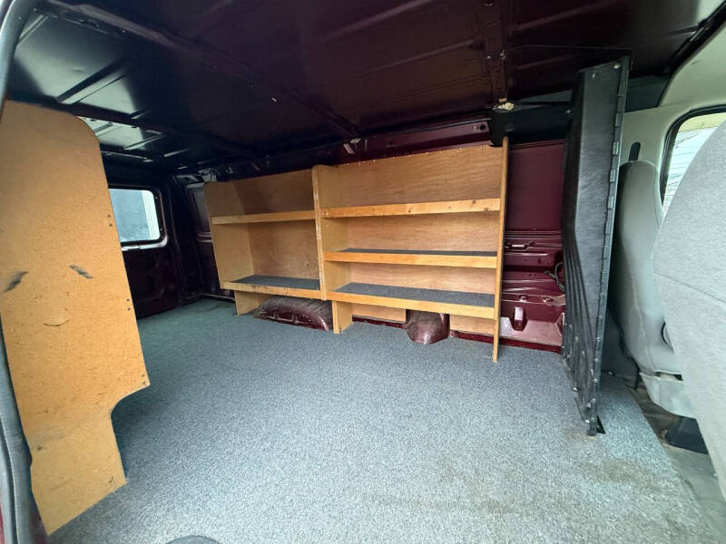 2006 Ford E-Series E-250