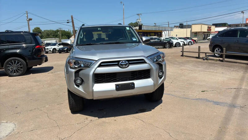 2024 Toyota 4Runner SR5