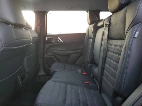 2025 Mitsubishi Outlander PHEV SE