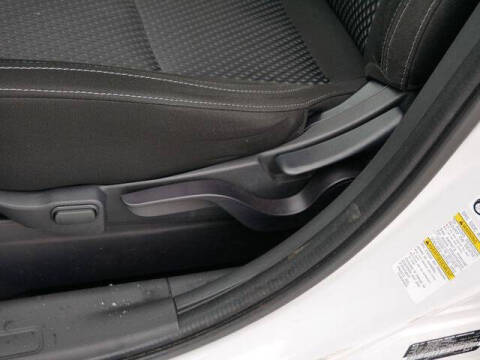 2020 Mitsubishi Outlander ES