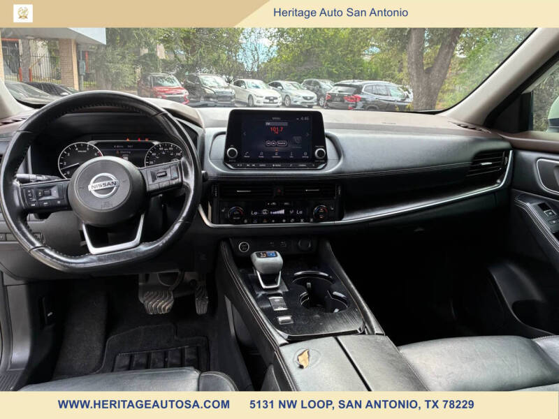 2021 Nissan Rogue SL